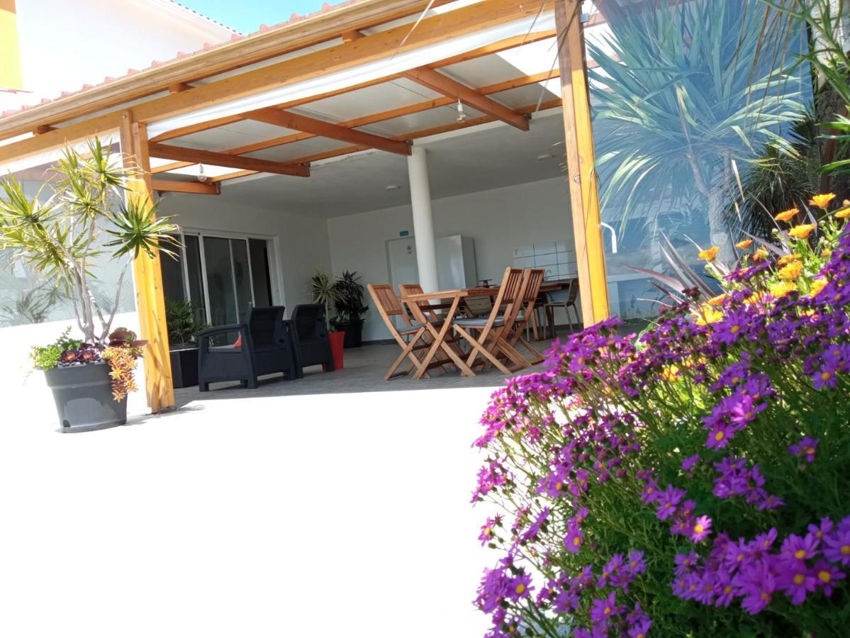 Casa D'Avo Guesthouse And Apartment Urzelina Ngoại thất bức ảnh