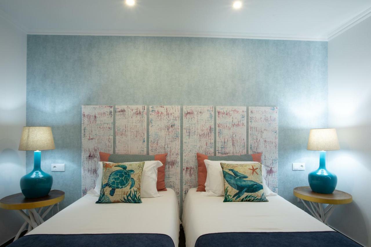 Casa D'Avo Guesthouse And Apartment Urzelina Ngoại thất bức ảnh